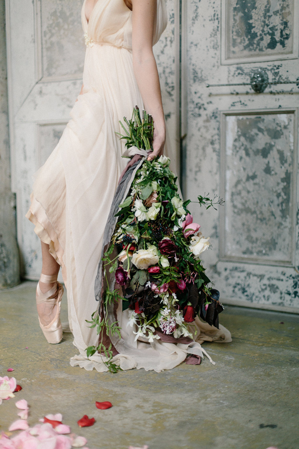amy-osaba-large-red-rose-ballet-wedding-bouquet1